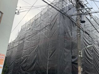 アパート　足場設置