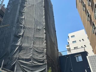 10階建てマンション　足場設置